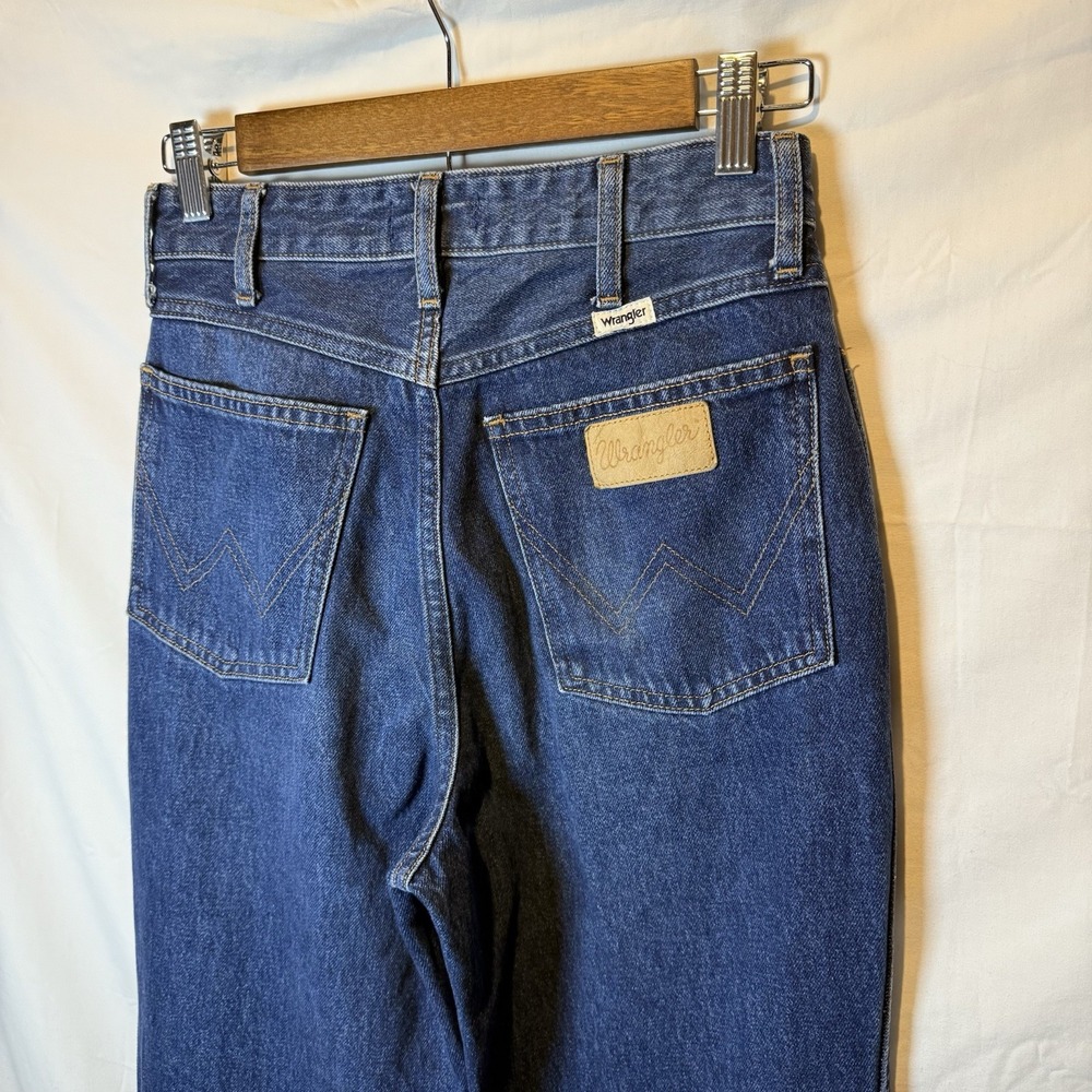 Wrangler Wanderer 622 High Rise Flare Jean Women's 26 (26x32) Denim - Picture 2 of 9